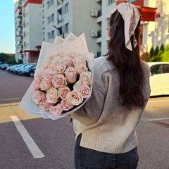 Buchet 25 de trandafiri roz