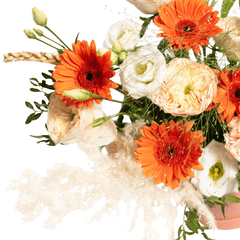 Aranjament floral “Joy” cu trandafiri de grădină