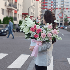 Aranjament floral “Precious moment”
