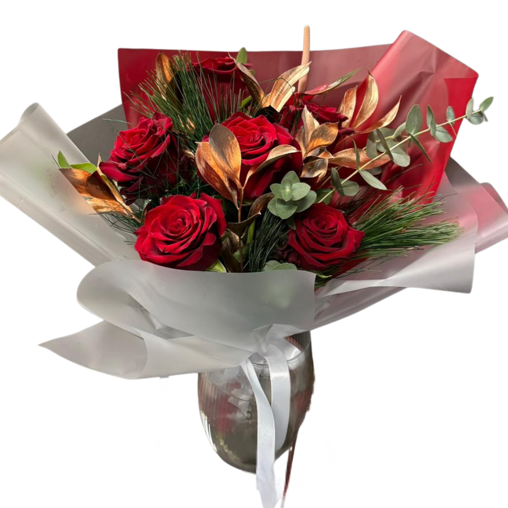 Buchet "Gold" cu trandafiri si eucalipt