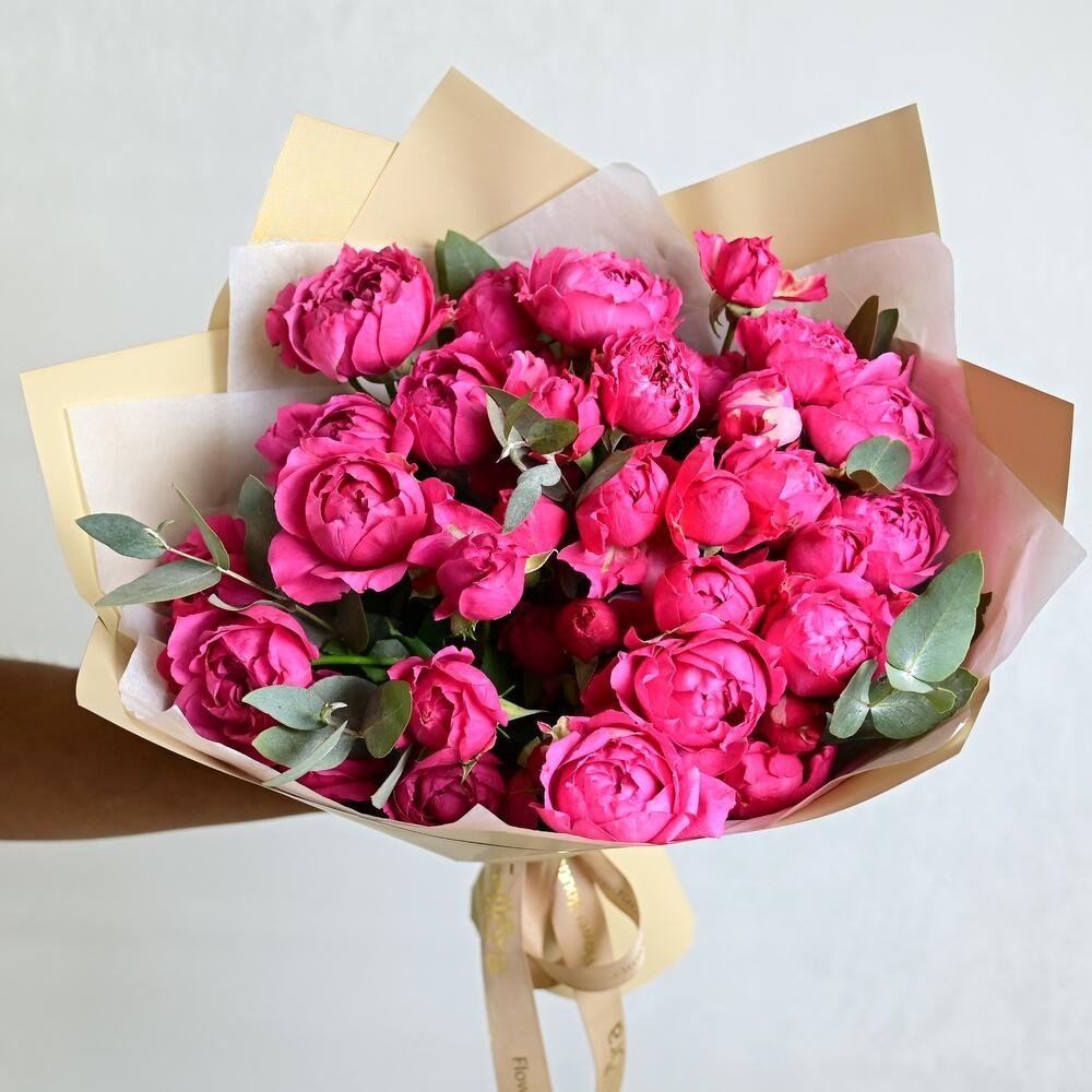 Buchet "Alissa" cu minitrandafiri